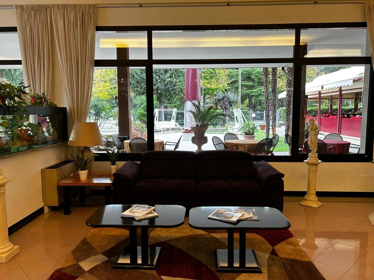 Rey's Hotel Montegrotto Terme