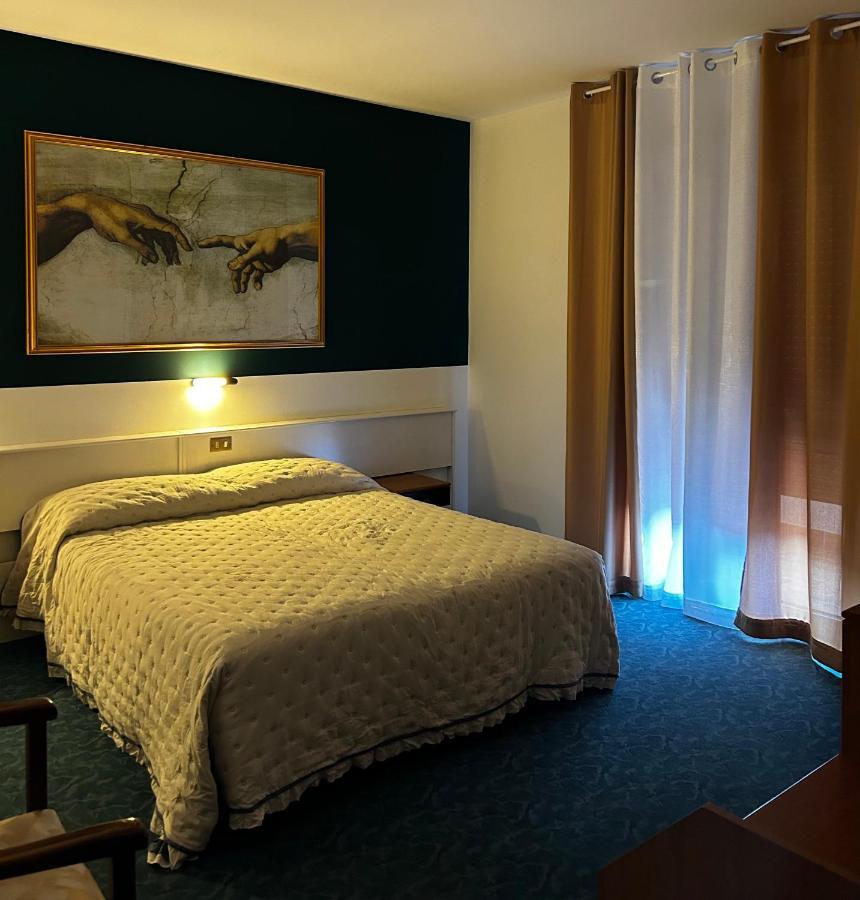 Rey's Hotel Montegrotto Terme